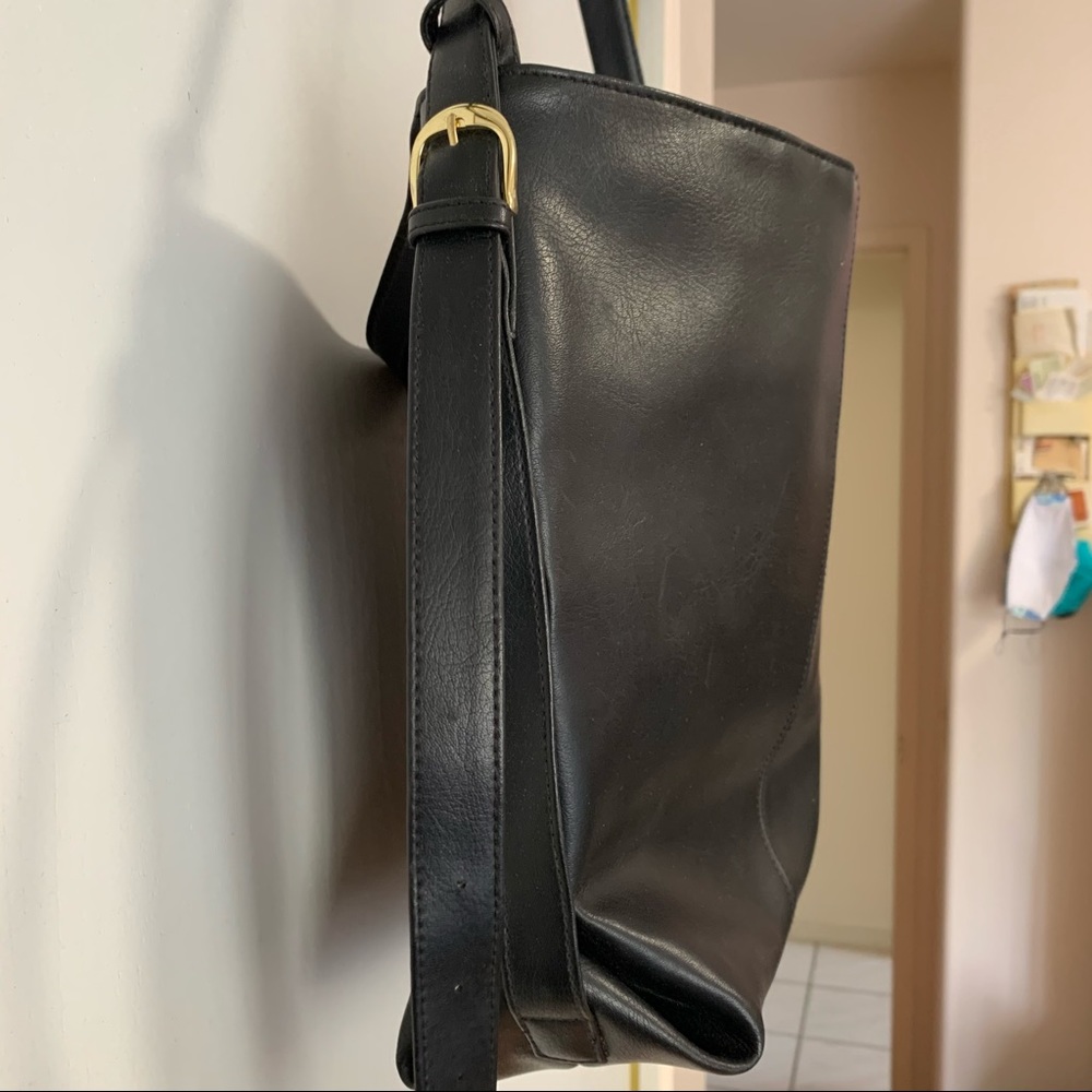 EUC Vintage Black Hobo Shoulder Bag - Picture 4 of 12